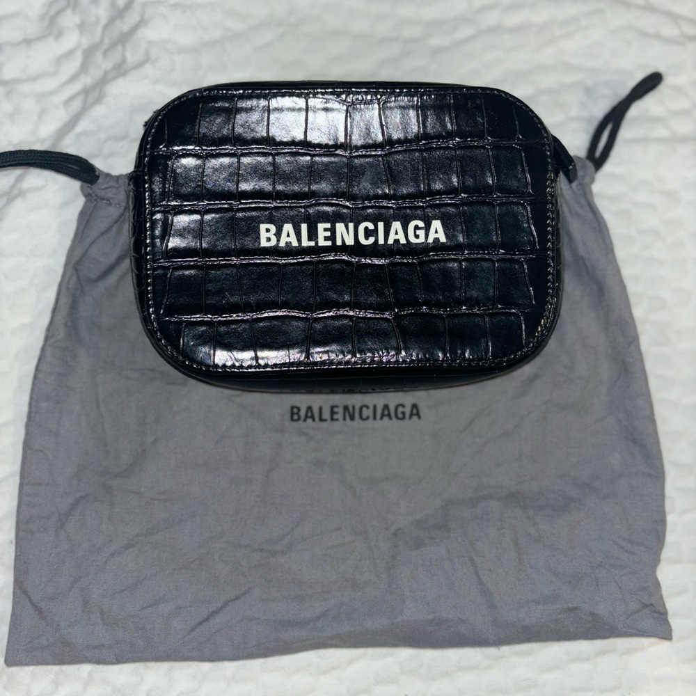 Women Balenciaga shoulder bag